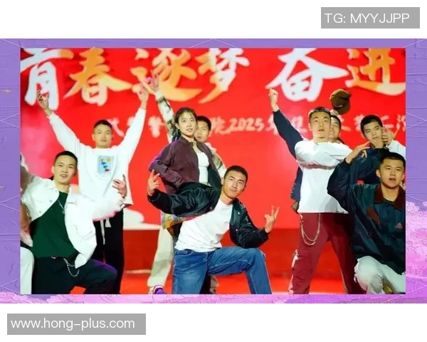 成都街舞队的个人能力提升与团队协作的完美结合探讨